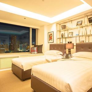 One-Bedroom Apartment 2 Single Beds